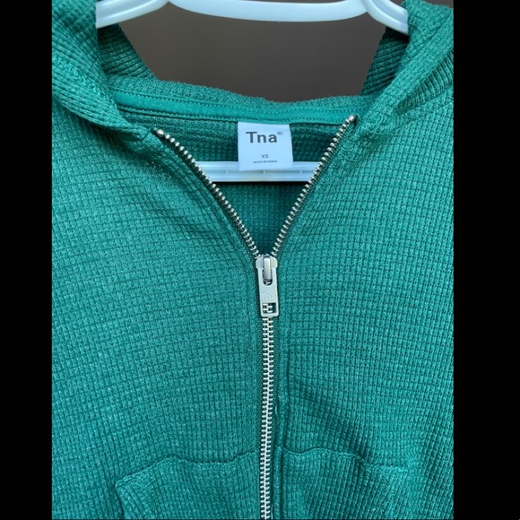 TNA thermal zip up - Picture 3 of 3